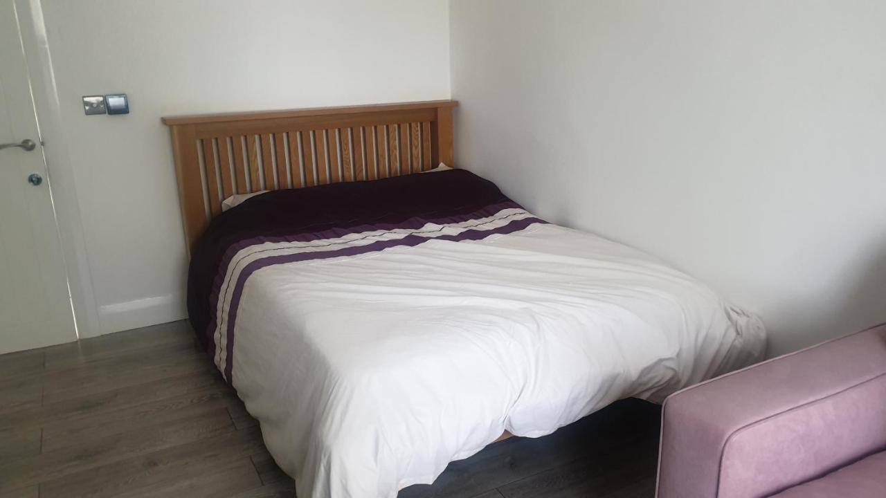Apsley Home, Hemel Hempstead Bagian luar foto
